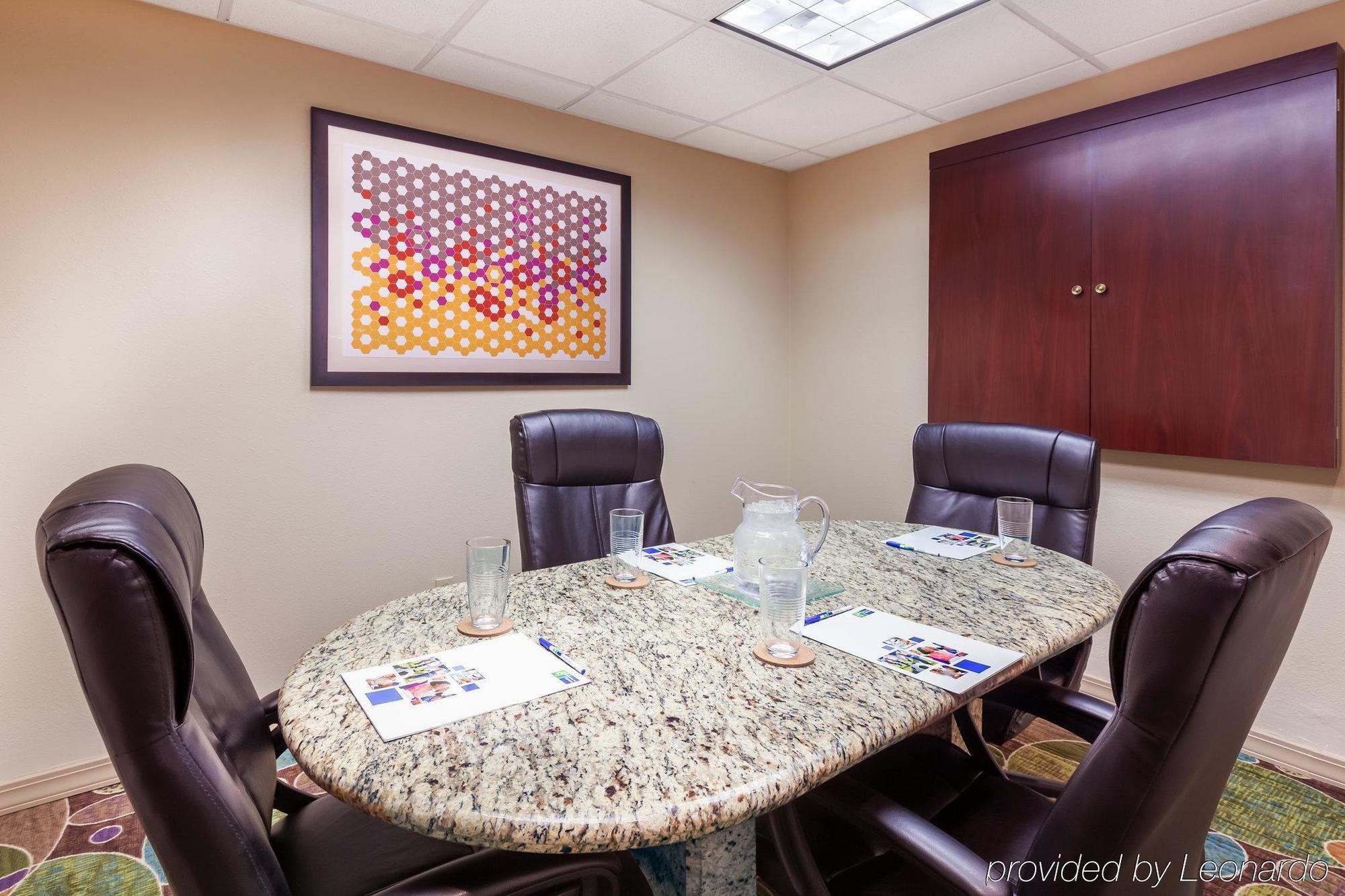 Holiday Inn Express & Suites - Pharr By Ihg Екстериор снимка