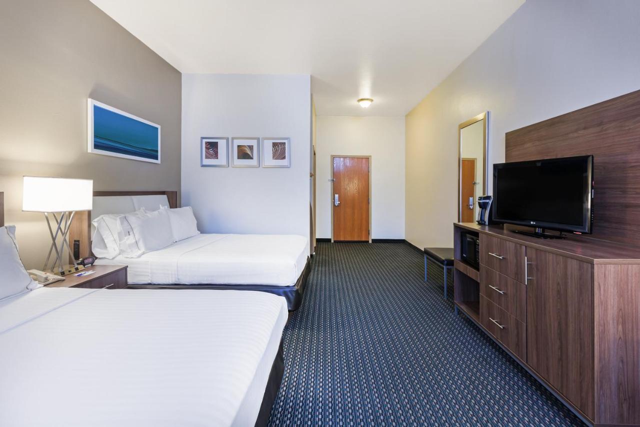 Holiday Inn Express & Suites - Pharr By Ihg Екстериор снимка
