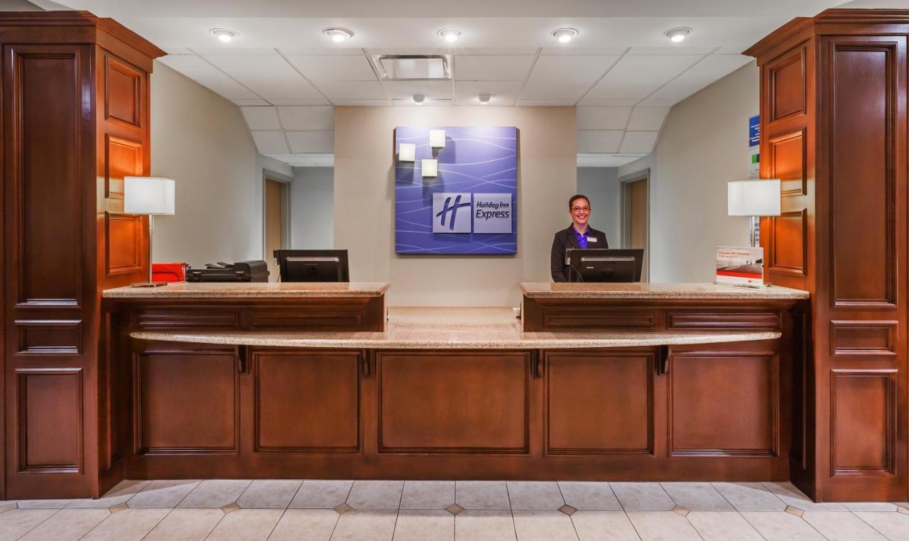 Holiday Inn Express & Suites - Pharr By Ihg Екстериор снимка